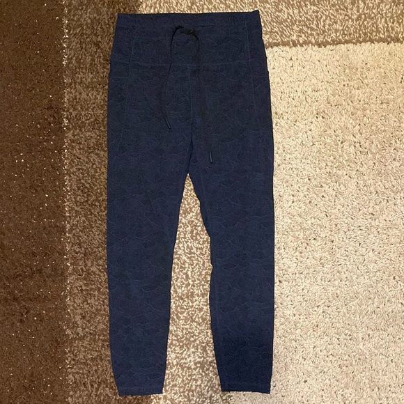 ZYIA Gray and Black High-Waisted Leggings with Stretch Fabric - Picture 1 of 13